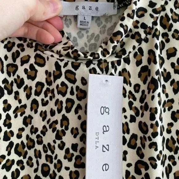 Gaze Cheetah Print Mock Neck Tank Top, Animal Print Shirt, Size Large - Picture 8 of 11